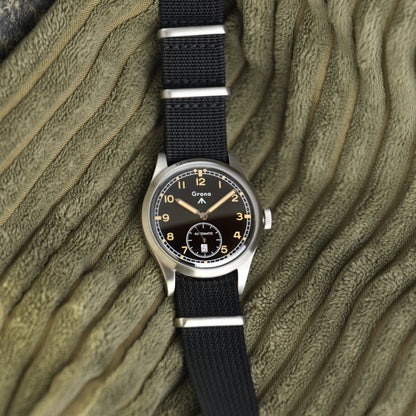 GRANA Black Date Calendar